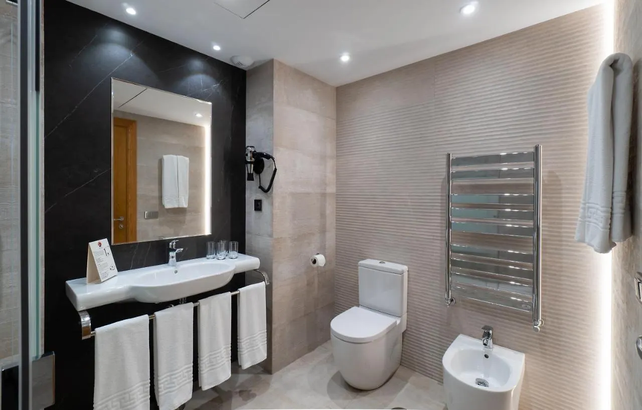 Hotel Apartamentos Bajondillo Торремолинос