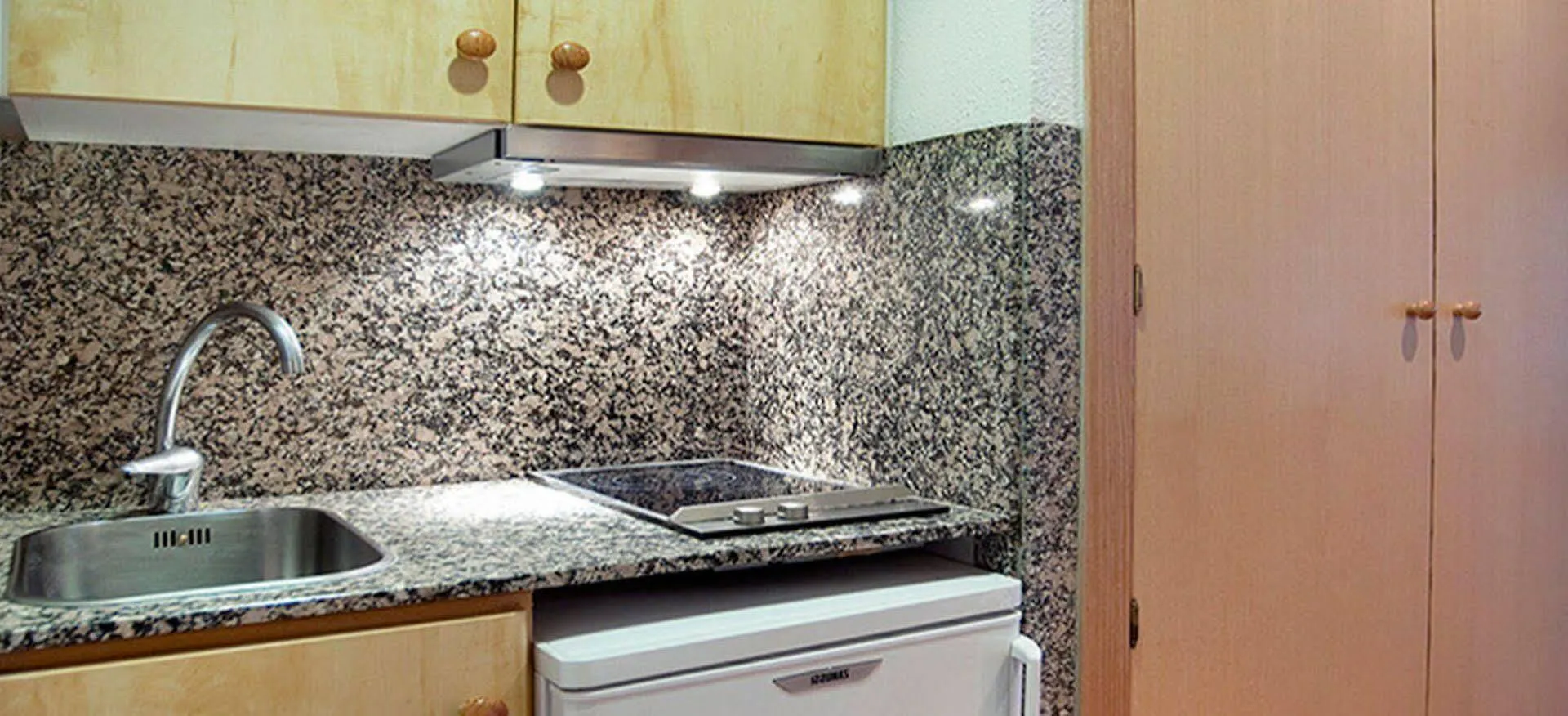 Hotel Apartamentos Bajondillo Торремолинос Апарт-отель