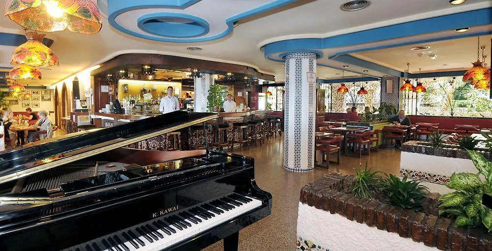 Hotel Apartamentos Bajondillo Торремолинос 4*,  Испания