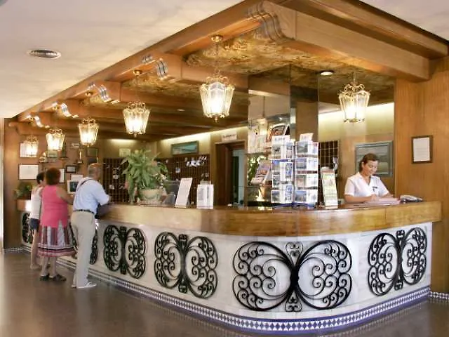 Hotel Apartamentos Bajondillo Τορρεμολίνος Ξενοδοχείο με διαμερίσματα